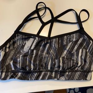 Blank and grey sports bra w cute strapped back